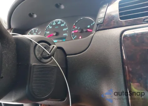 2012 Chevrolet Impala Ltz z USA, uszkodzony, nr VIN 2G1WC5E30C1117290